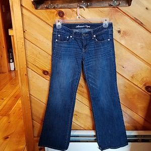 women's  size 8P American Eagle Jeans